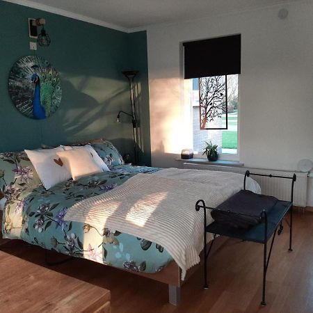 Grutsk Op 12 Bed & Breakfast Драхтен Екстериор снимка